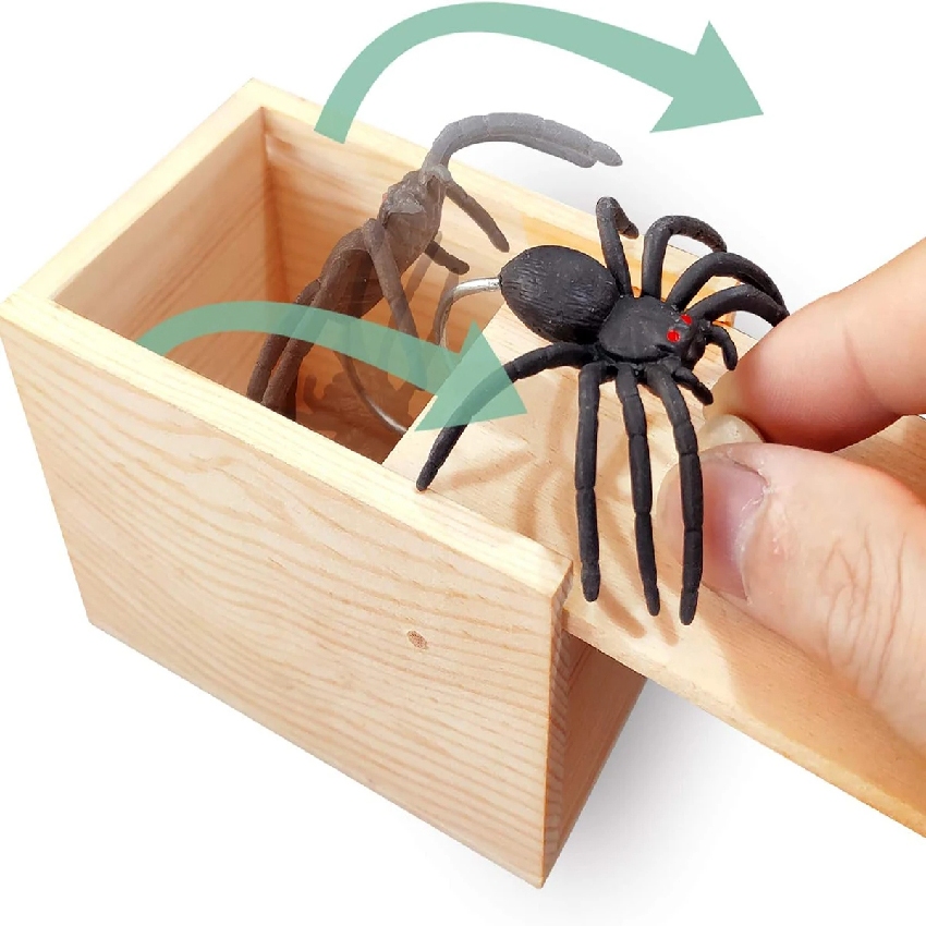Jual Spider Box Impact Prank Toy Toy Surprise Box-Spoof Kreatif Tricky ...