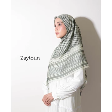 Keffiyeh Scarf By Hijab Alila Dan Hamidah Rachmayanti