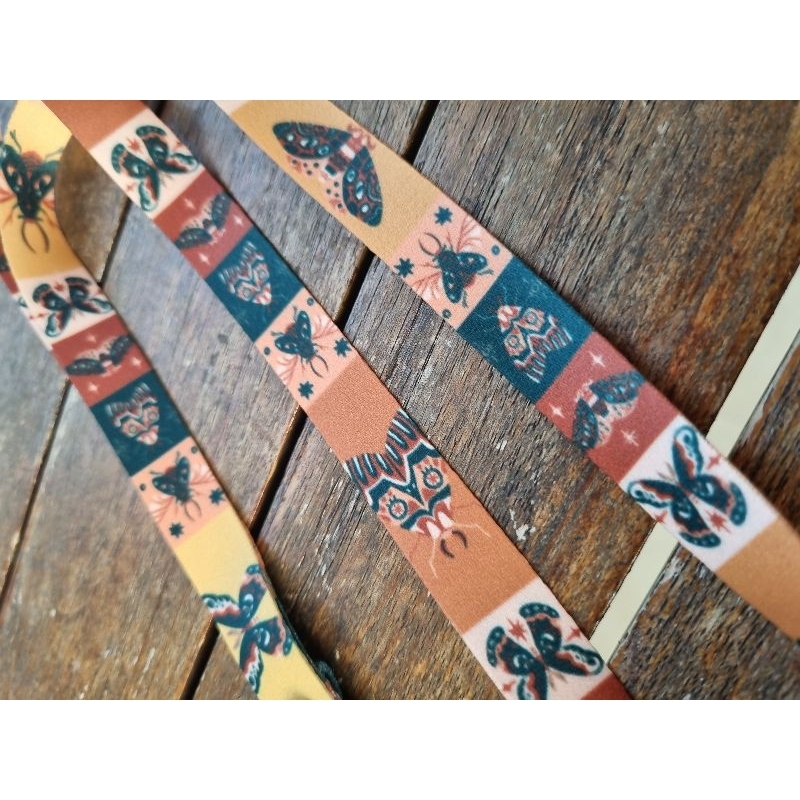 Jual Toko Bonbeen Lanyard Mothra mozaic aztec serangga | Shopee Indonesia