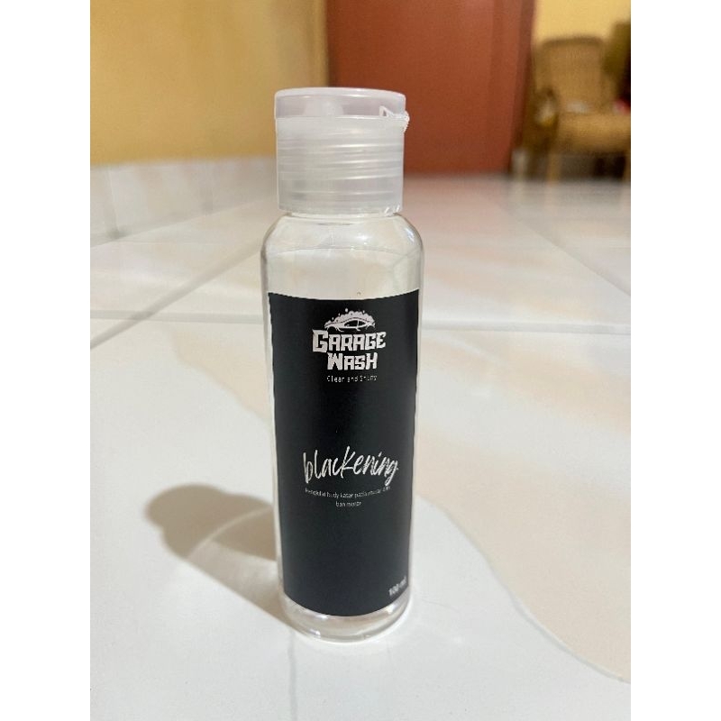 Jual BLACK KENING ATAU SILICON OIL 100ML ADALAH PENGKILAT BODY KASAR ...