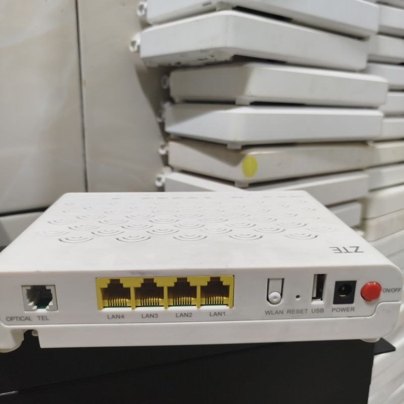 Jual ZTE ZXHN F660 V6 GPON lengkap dengan adaptor | Shopee Indonesia