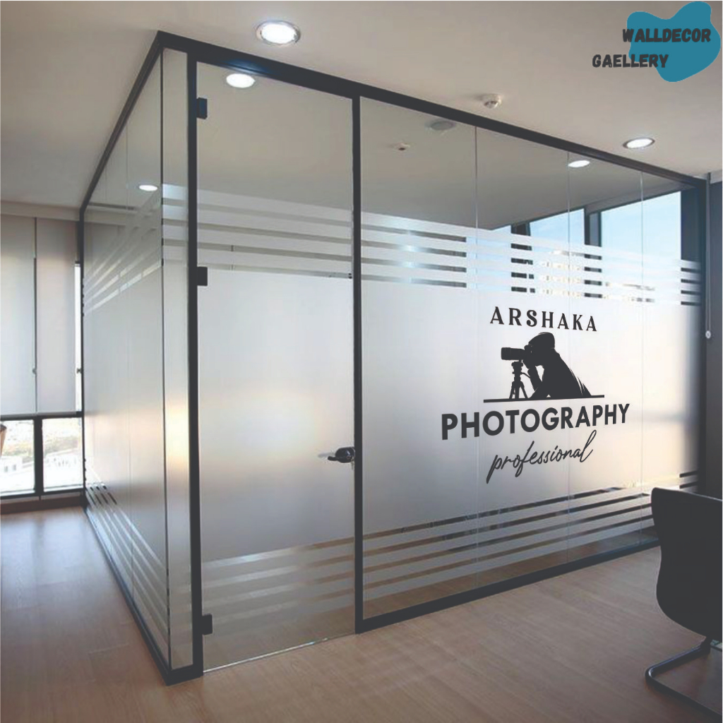 Jual Wall stiker dinding dan kaca studio foto free custom nama, stiker ...