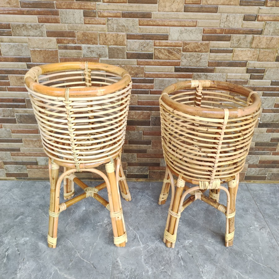 Jual [ HARGA PENGRAJIN ] Rotan Standing Pot / Pot Rotan Tanaman ...