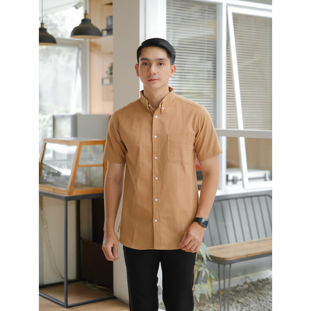 Jual Kemeja pria basic polos lengan pendek | Shopee Indonesia