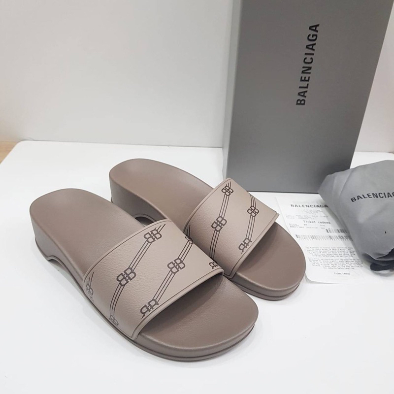Jual BALENCIAGA Pool wedge heels 4cm slide rubber print BB monogram ...