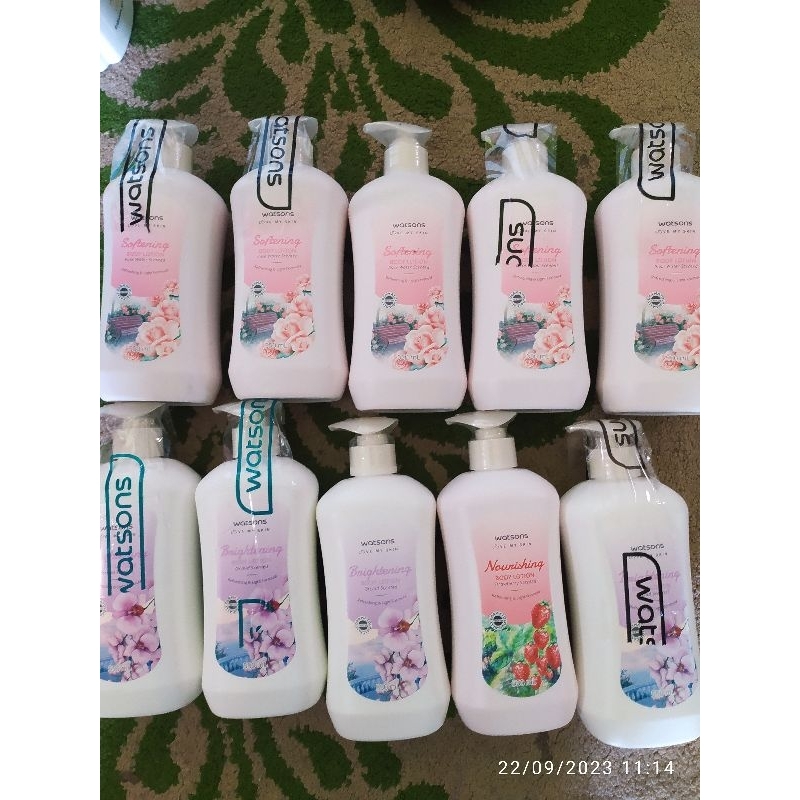 Jual Watsons body lotion 550mL Shopee Indonesia