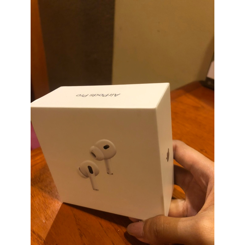 Jual Airpods Pro Gen-2 (Generasi Ke-2) Second Fullset Mulus Original ...