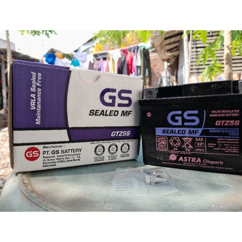 Jual Aki GS motor Beat Mio Scoopy Vario GTZ5S 12V aki kering | Shopee