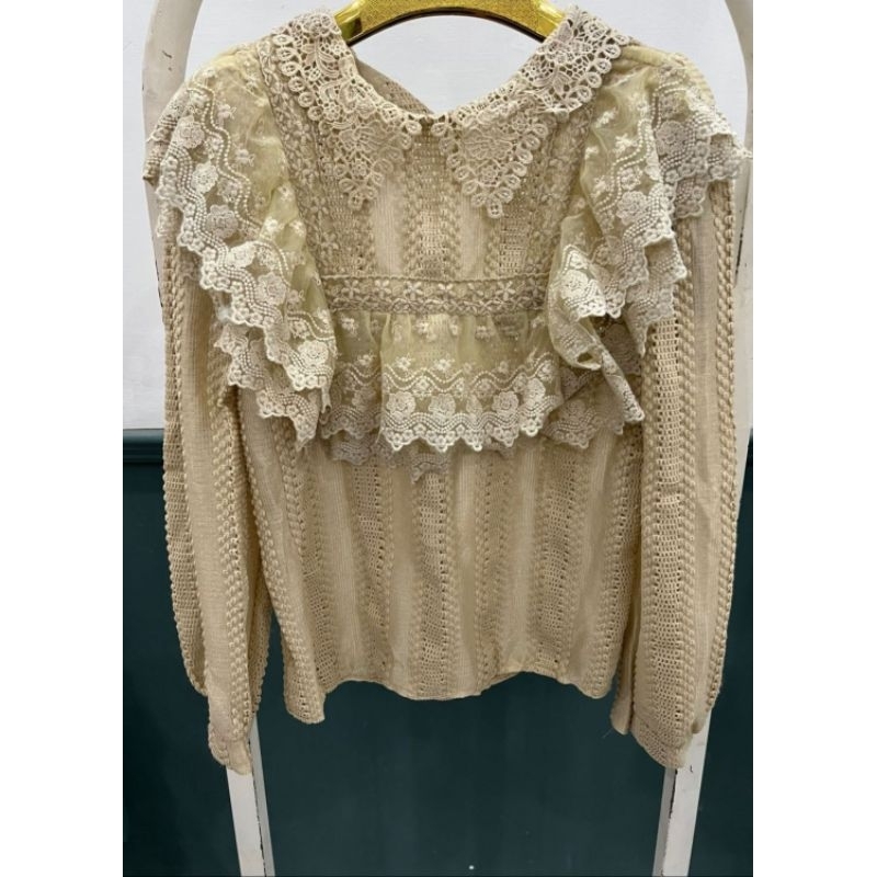 Novo Blouse Oblong Brokat 5913 main image 0