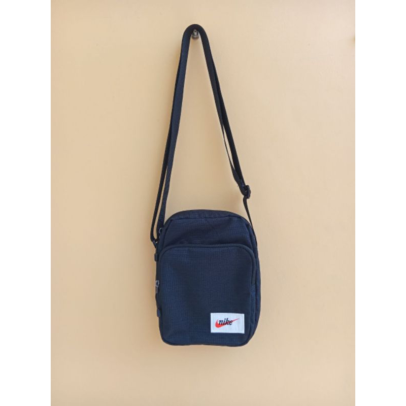 Jual Slingbag Nike Heritage Smit Bag Crossbody (Black) Shopee Indonesia
