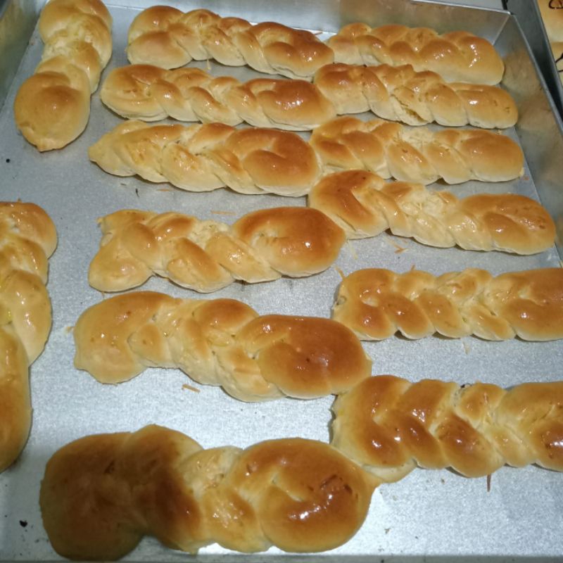 Jual Pizza Mini Aneka Roti Isi Khas Cemilan Sukabumi | Shopee Indonesia