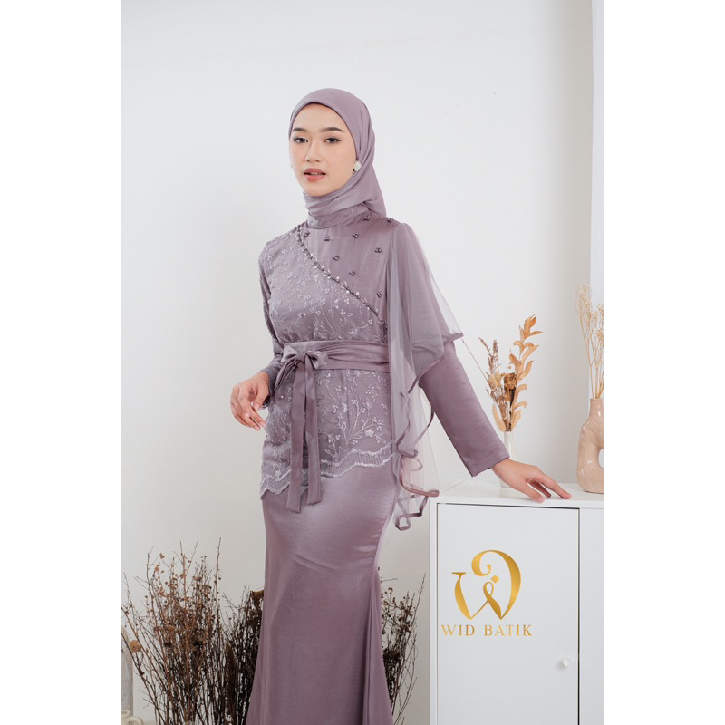 Kombinasi brokat best sale satin dress