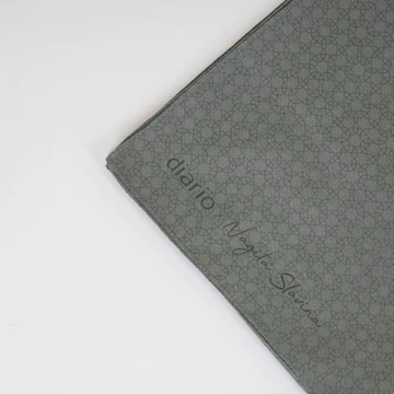Diario X Nagita Slavina Ultrafine Travel Series Plain Scarf Kerudung Segi Empat
