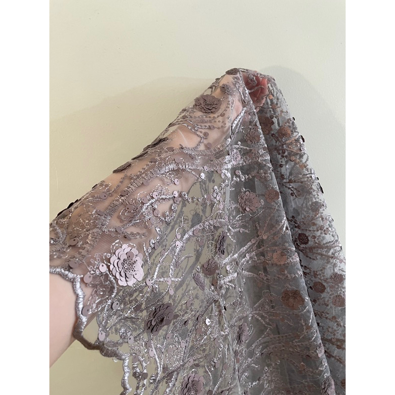 Jual Bahan kain Kebaya Mewah Brukat Tile Payet Spangle Freya warna Ungu ...