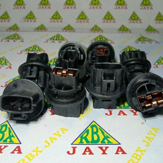 Jual Soket Socket Fitting fiting Lampu Kota Rem 3 Pin Universal ...