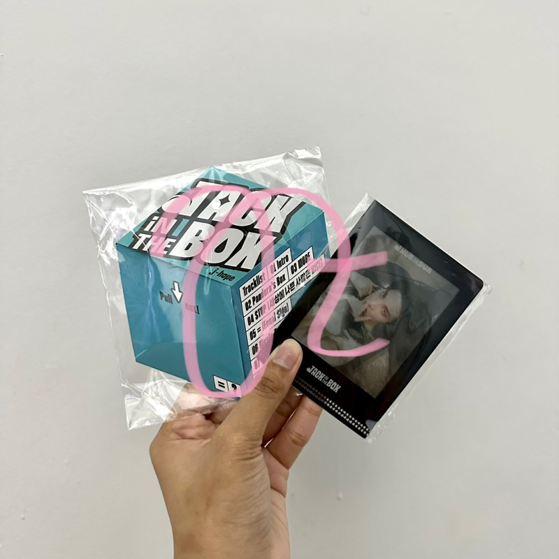 J-HOPE BTS - Jack In The Box Weverse Album (QR Card Album) Con Photocards Extra - Importato Dalla Corea, Hanteo & Gaon Chart - 5