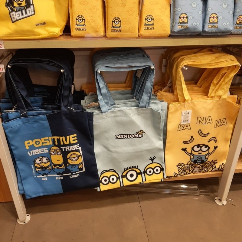 Jual Tote Bag Miniso x Minion Original Shopee Indonesia