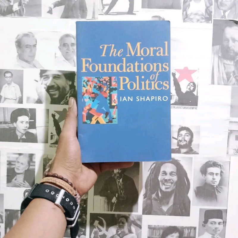 Jual ian shapiro evolusi hak dalam teori liberal asas moral dalam