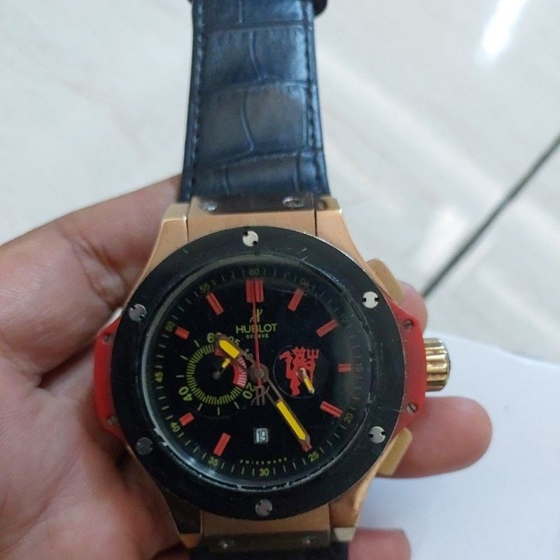 Jual hublot original on sale second