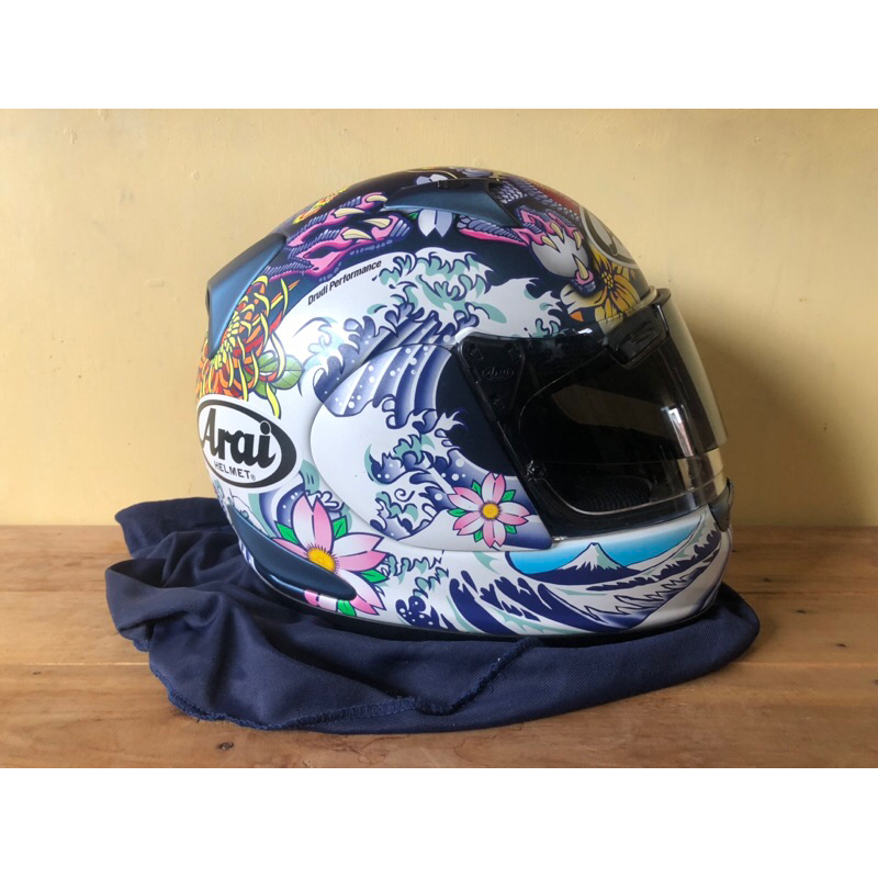 超レア物！極美品!!艶ありパール！アライ アストロIQ オリエンタルXL 楽天