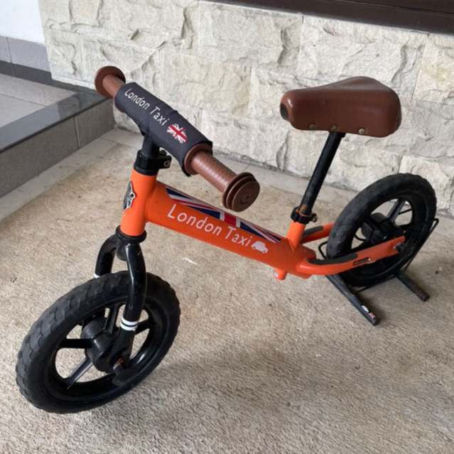 Jual sepeda anak balance bike London Taxi bekas Shopee Indonesia