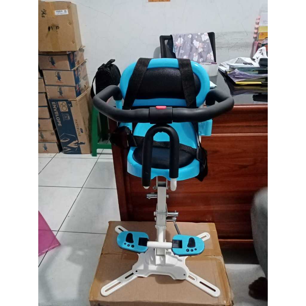 Jual KURSI ANAK BONCENG DEPAN MOTOR MATIC MERK WIN | Shopee Indonesia