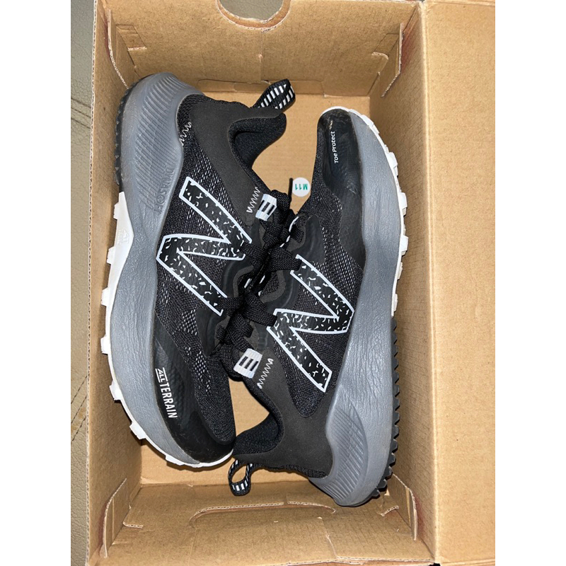 Jual Sepatu Running New Balance Trail Running WTNTRL84 Black Grey 37 ...