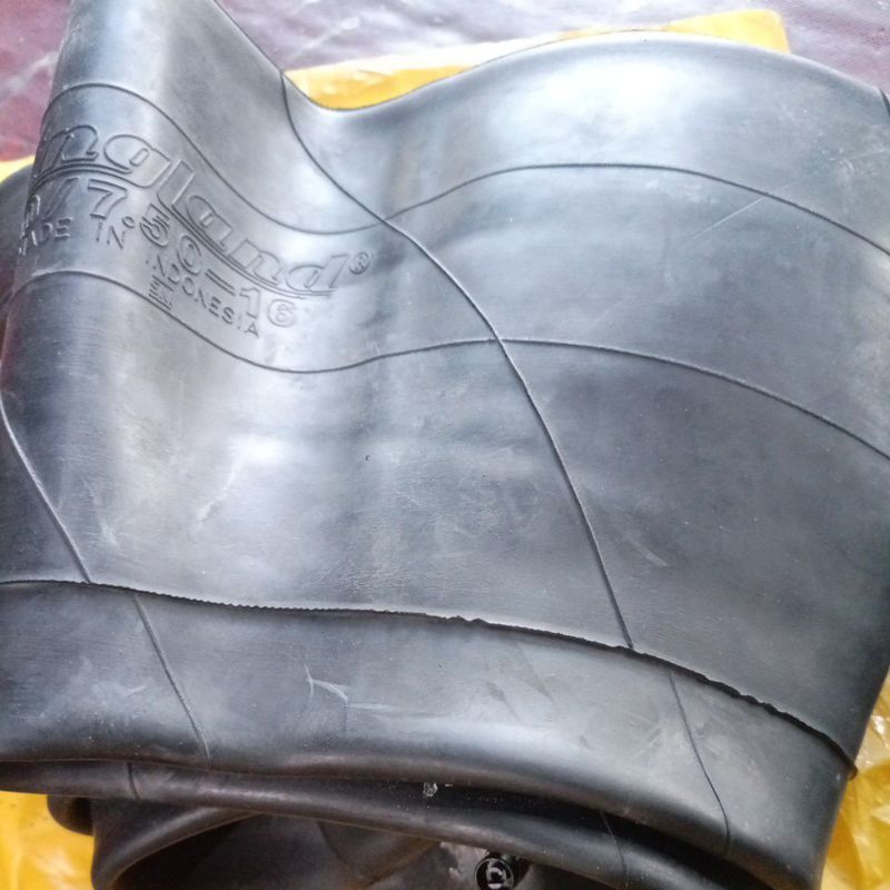 Jual Ban Dalam Mobil ukuran R16 pentil pendek | Shopee Indonesia
