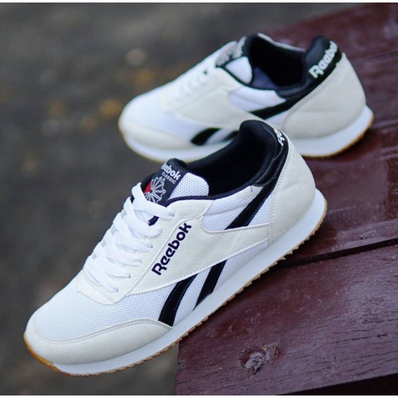 Jual Sepatu Reebok Original Terlengkap & Harga Terbaru Mei 2026 ...