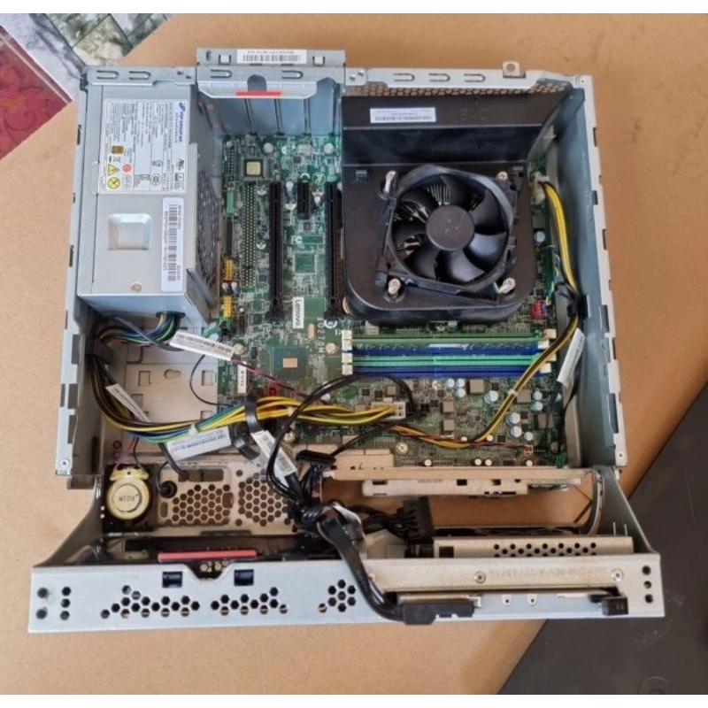 デスクトップ型PC Lenovo 510S i5-8400/8G/HDD 1TB+ SSD 256G Lenovo ideacentre 510S Core i5・8GBメモリー・1TB HDD+256GB