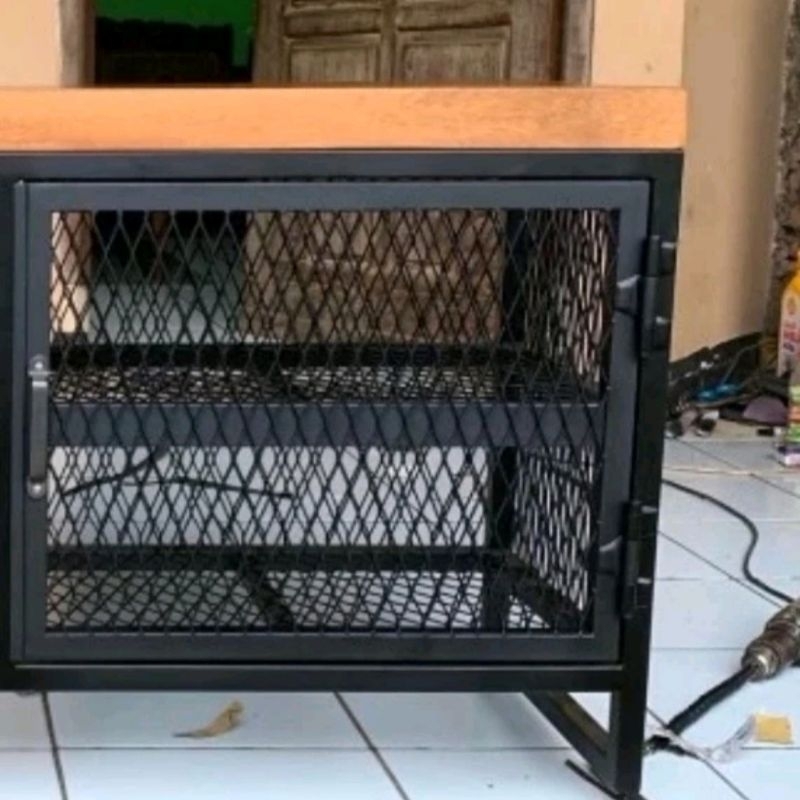 Jual Rak Kawat Dudukan Ukuran 25cm x 50cm dengan tinggi total 90cm ...
