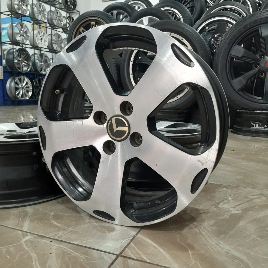 Jual Velg Original Bekas Mobil Kia Rio Ring 16 Baut 4x100 Lebar 6 Et 36 Seken Murah Shopee 6461