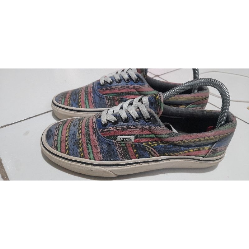 Jual vans van doren hotsell