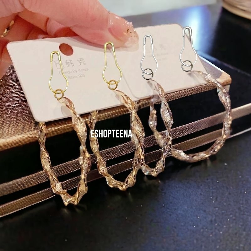 Jual A114 Anting hijab bulat new gold Peniti_anting jilbab | Shopee ...