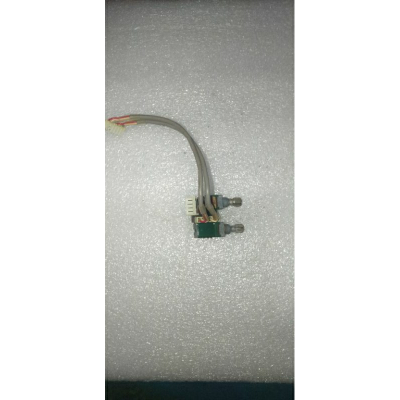 Jual Potensio Volume+switch on/off dan sequel icom IC 28 series ...