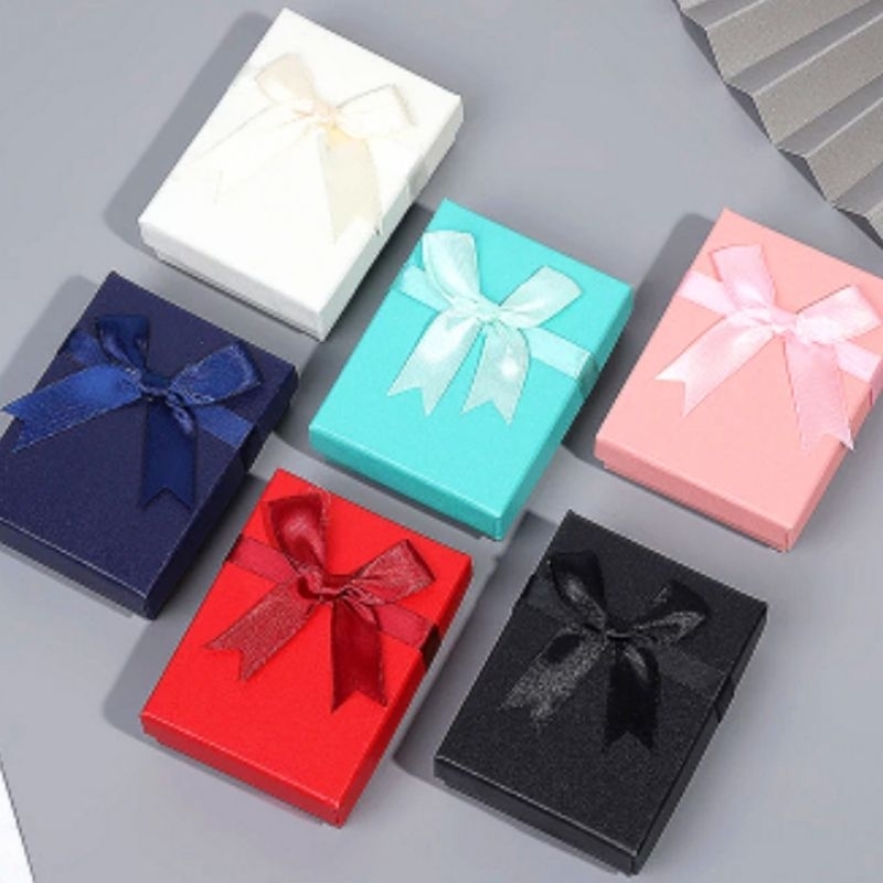 Jual KOTAK KADO KECIL 9 X 6,5 X 2,5 CM (MINI SIZE) | Shopee Indonesia