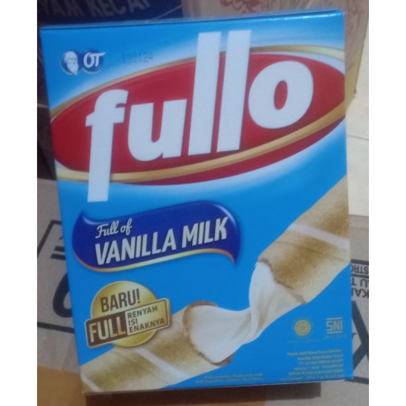 Jual fullo wafer roll sekotak isi 24 pcs | Shopee Indonesia