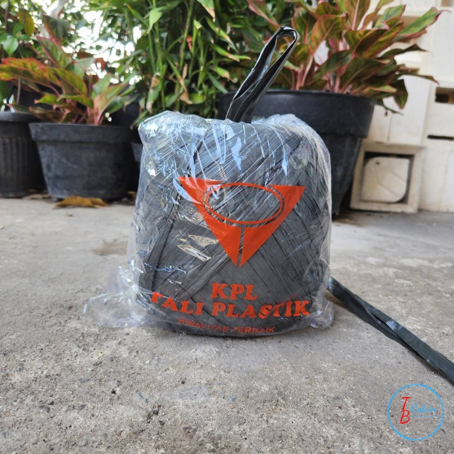 Jual Tali Rafia Hitam Plastik 1 Roll | Shopee Indonesia