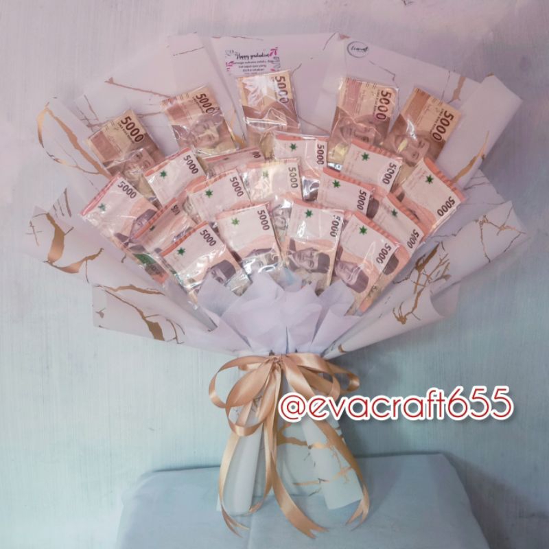 Jual Bucket uang 20 lembar / Bucket uang murah / Bucket wisuda | Shopee ...