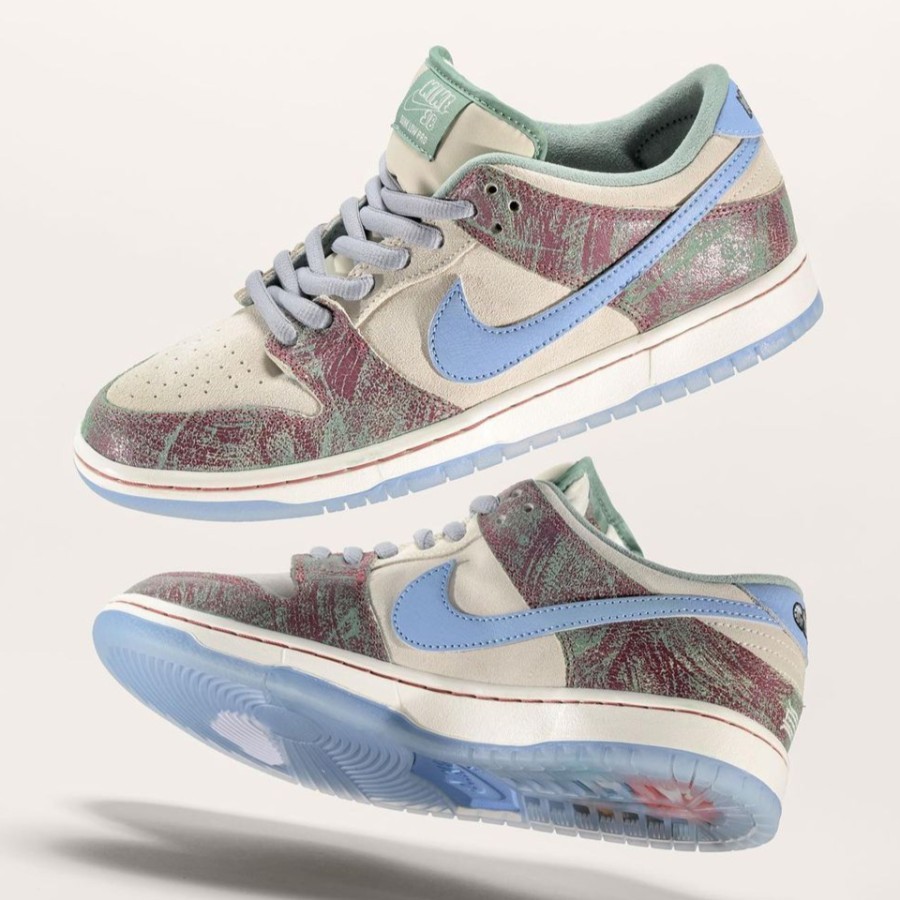 Jual NIKE SB DUNK LOW CRENSHAW SKATE CLUB CSC FN4193-100 | Shopee Indonesia