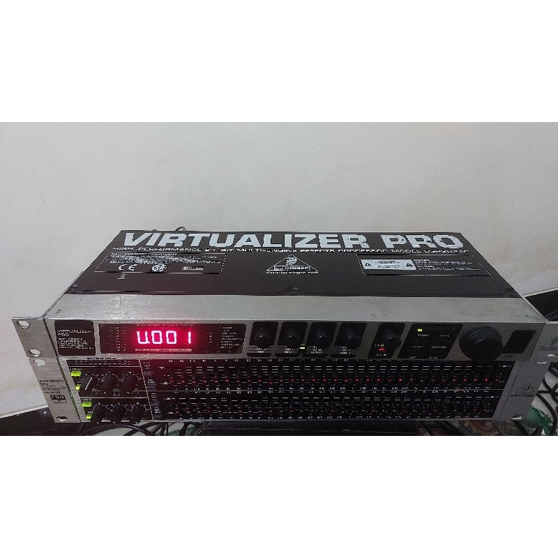 VIRTUALIZER PRO DSP1024P デジタルエフェクトプロセッサー Behringer DSP1024P Virtualizer Pro | Musician's Friend