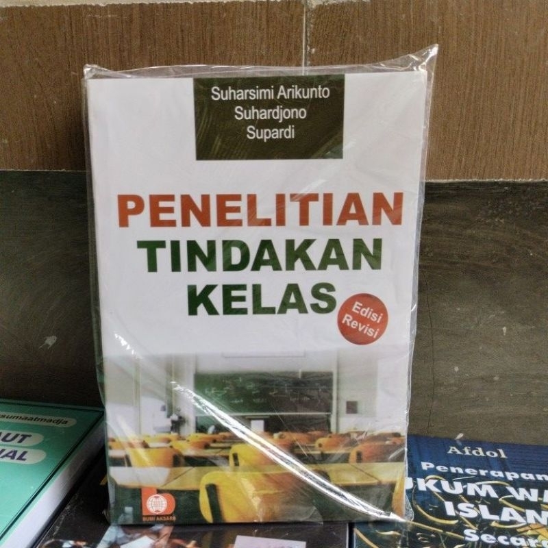 Jual Buku Penelitian Tindakan Kelas | Shopee Indonesia