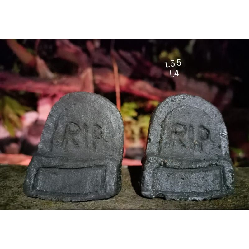 Jual HIASAN AQIARIUM bentuk batu nisan RIP | Shopee Indonesia