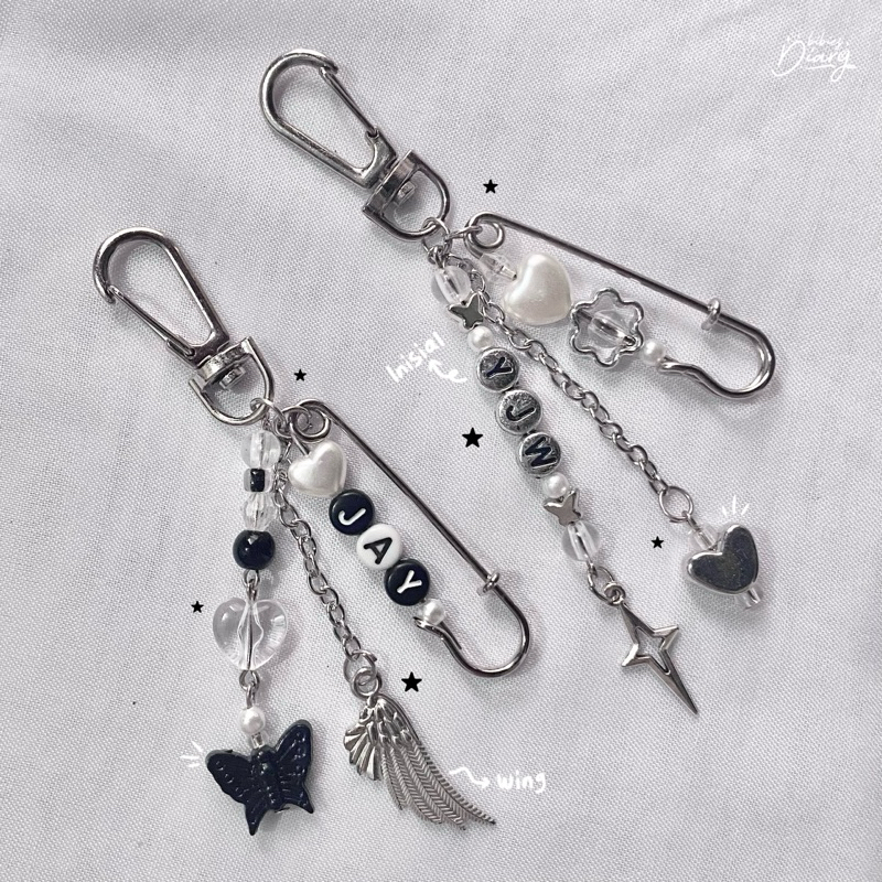 Jual Costum KPOP Initials Keychain / KPOP Keychain / Keychain Beads