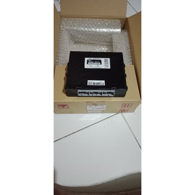 Jual ECU Computer Engine komputer injection fuel Avanza Xenia 89560 ...