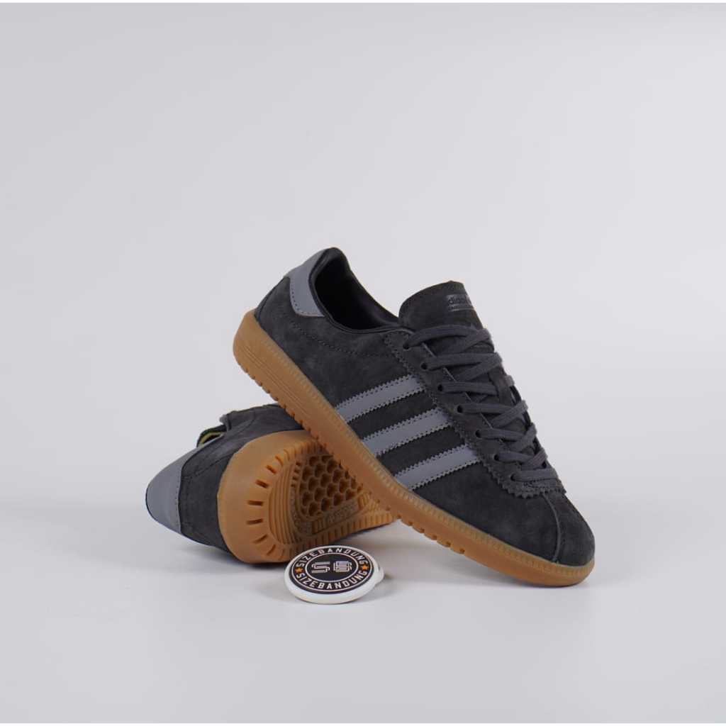 Adidas bermuda carbon grey on sale