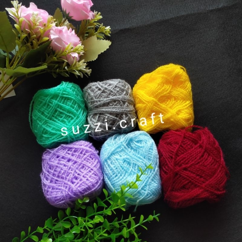 Jual Benang siet/benang rajut/benang woll/benang pompom | Shopee Indonesia