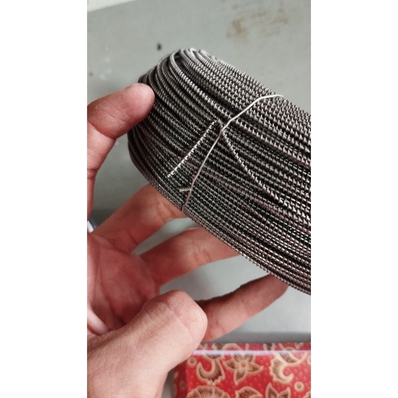 Jual Kawat segel/Kawat kasar kepang 1mm(1 roll) | Shopee Indonesia