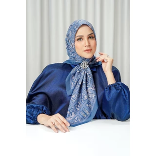 Autograph 2 Voile Square