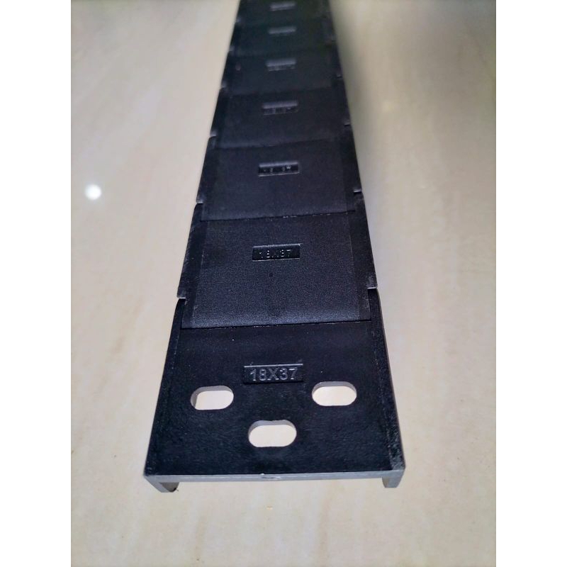 Jual Cable carrier / Drag chain rantai pelindung kabel / Cable drag ...